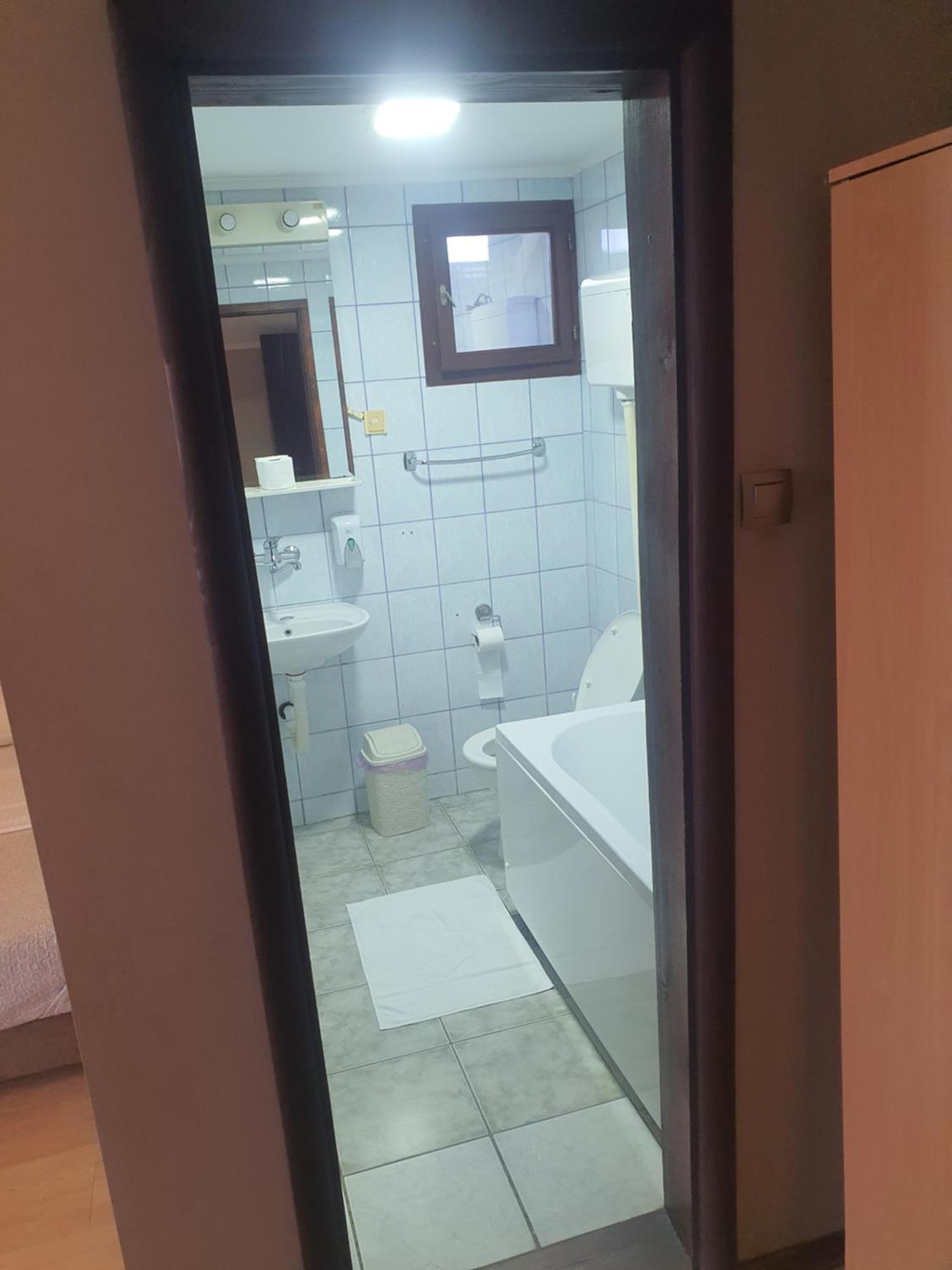 Guest House Vila Bor نوفي ساد المظهر الخارجي الصورة